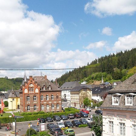 Ganzes Haus, Zentrale Lage Adenau Nuerburgring Lägenhet Exteriör bild