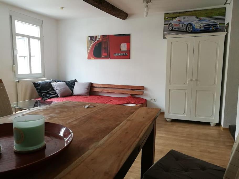 Ganzes Haus, Zentrale Lage Adenau Nuerburgring Lägenhet Exteriör bild